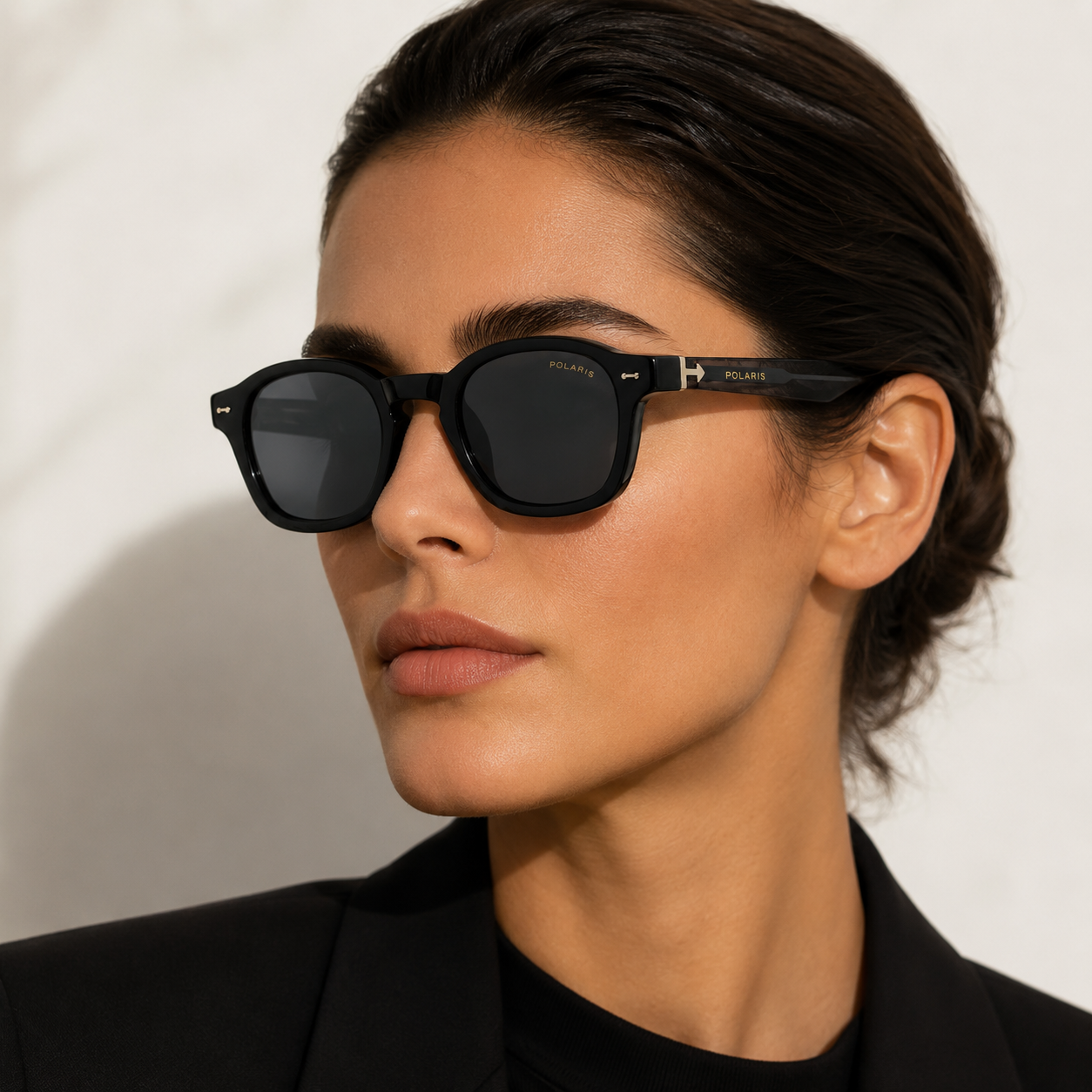 CAPRI C1 – Montatura Nero Fumé, Lenti Fumé Scuro